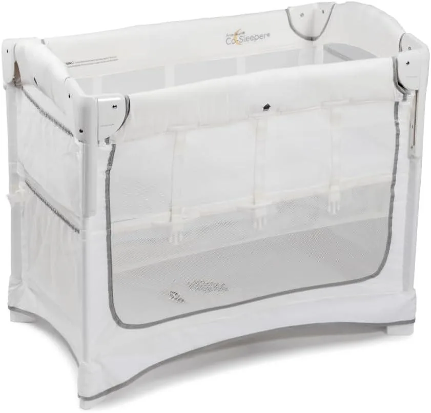 Arm’s Reach Mini Ezee Bassinet: Sturdy, Spacious & Portable Co-Sleeper